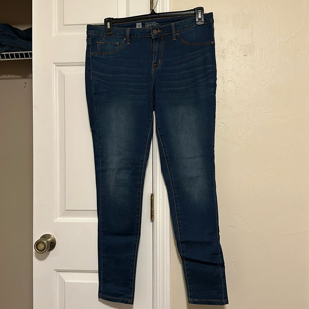 Skinny jeans